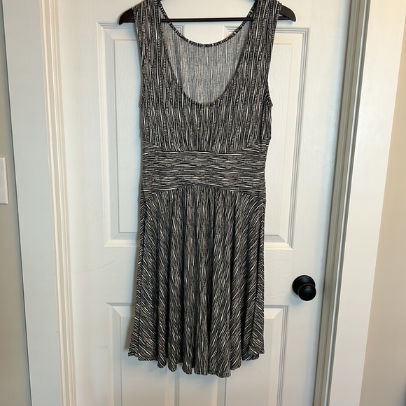 Moulinette Soeurs Sleeveless Dress - Picture 6 of 7